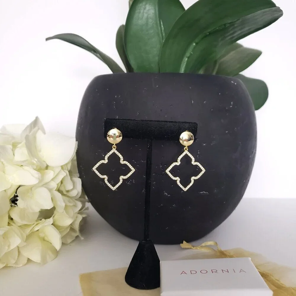 NWT Adornia 14K Gold Plated 4 Point Flower Swarovski Crystal Drop Dangle Earring